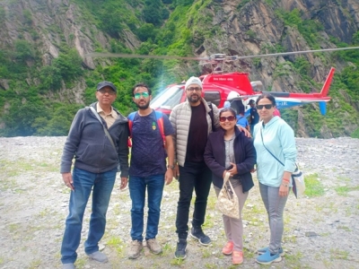Kailash Mansarovar Yatra Fly in Lhasa – kyirong Out (Helicopter)